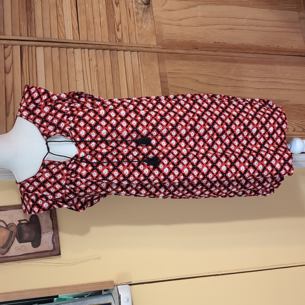 LOFT Petite Red Flower Medallion Patterned Shift Dress MP